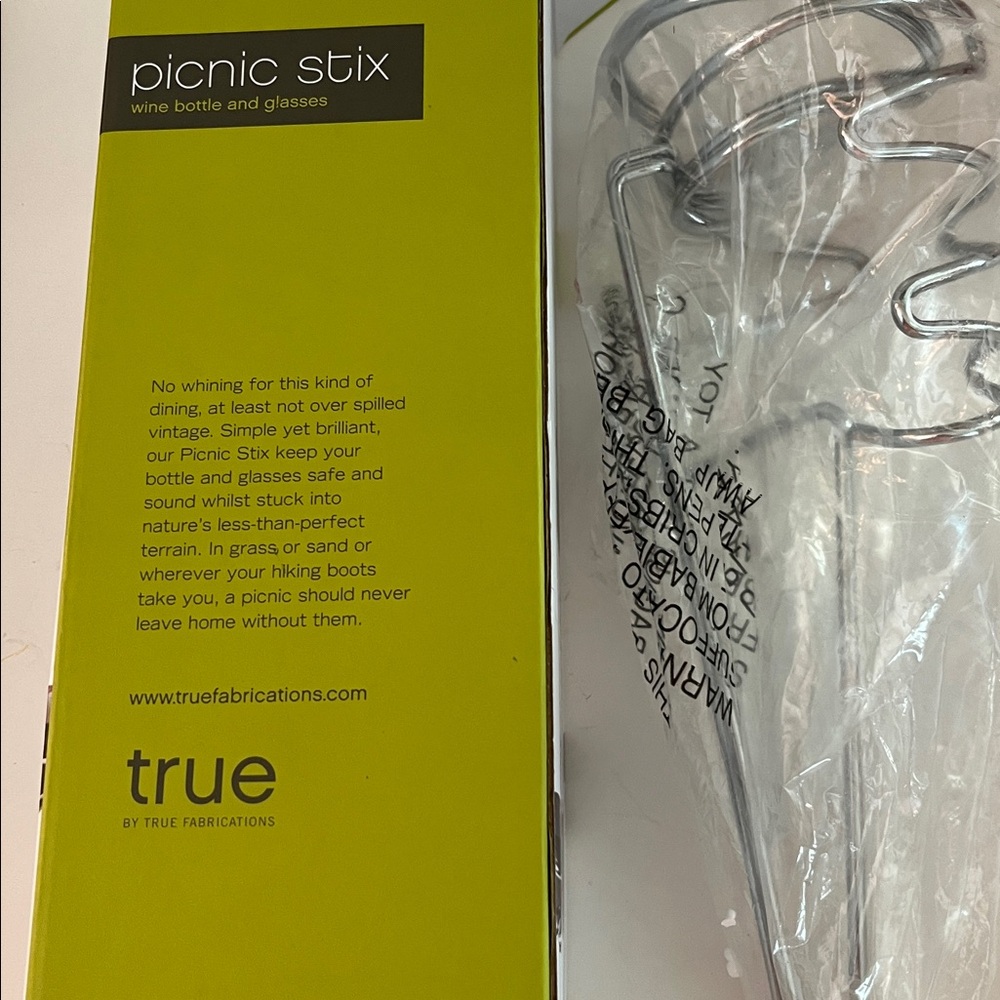 True & Co. Picnic Stix Wine Bottle and Glasses Holder - Green and Silver